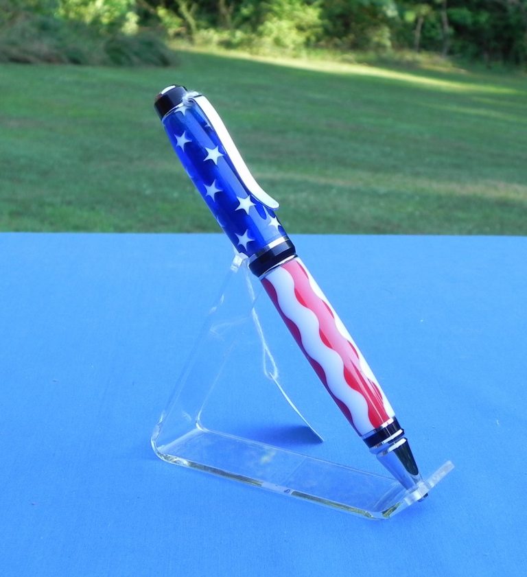 Stars and Bars, this patriotic pen is a large twist pen.